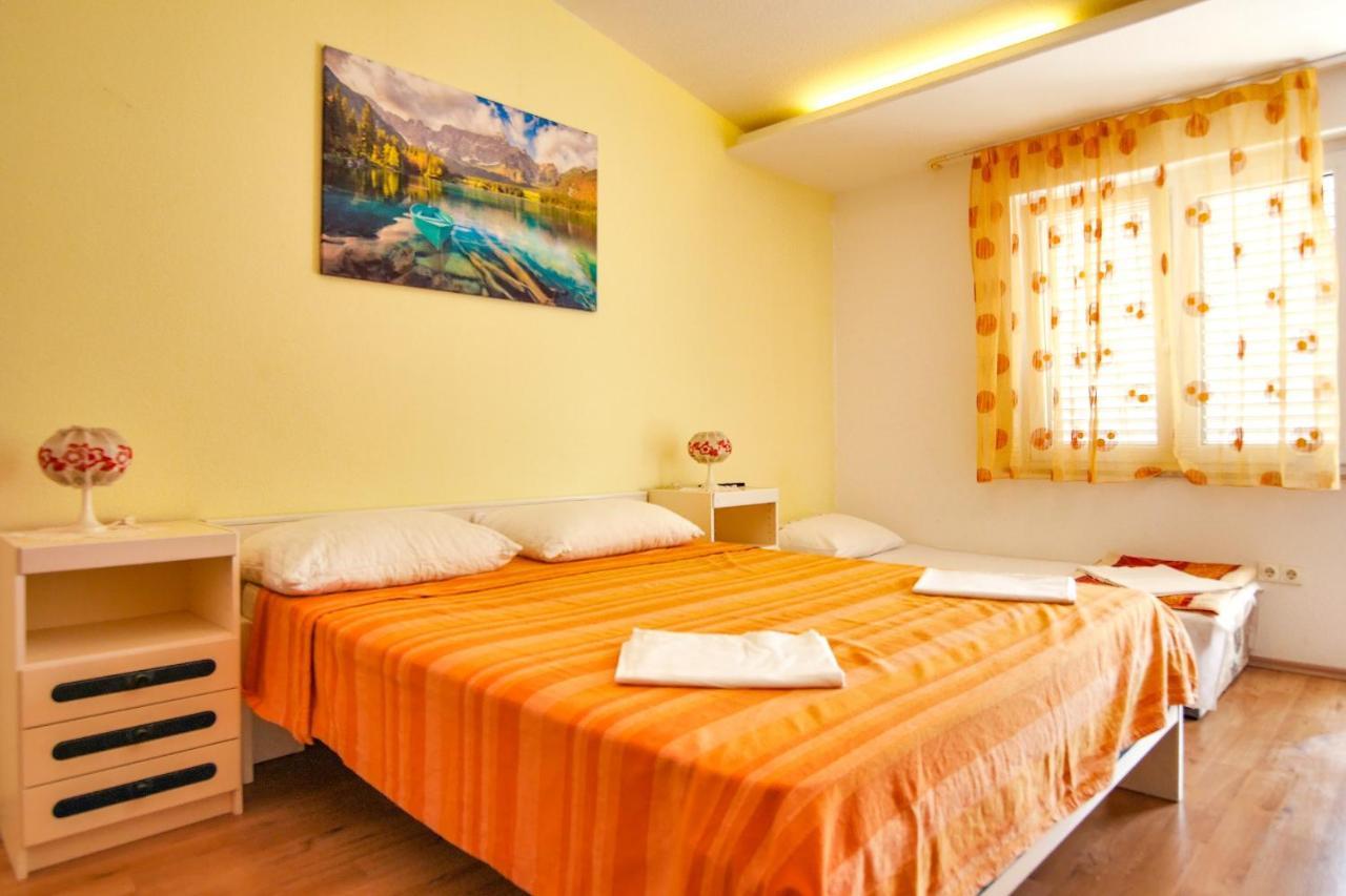 Apartments Babaja Omis Ngoại thất bức ảnh